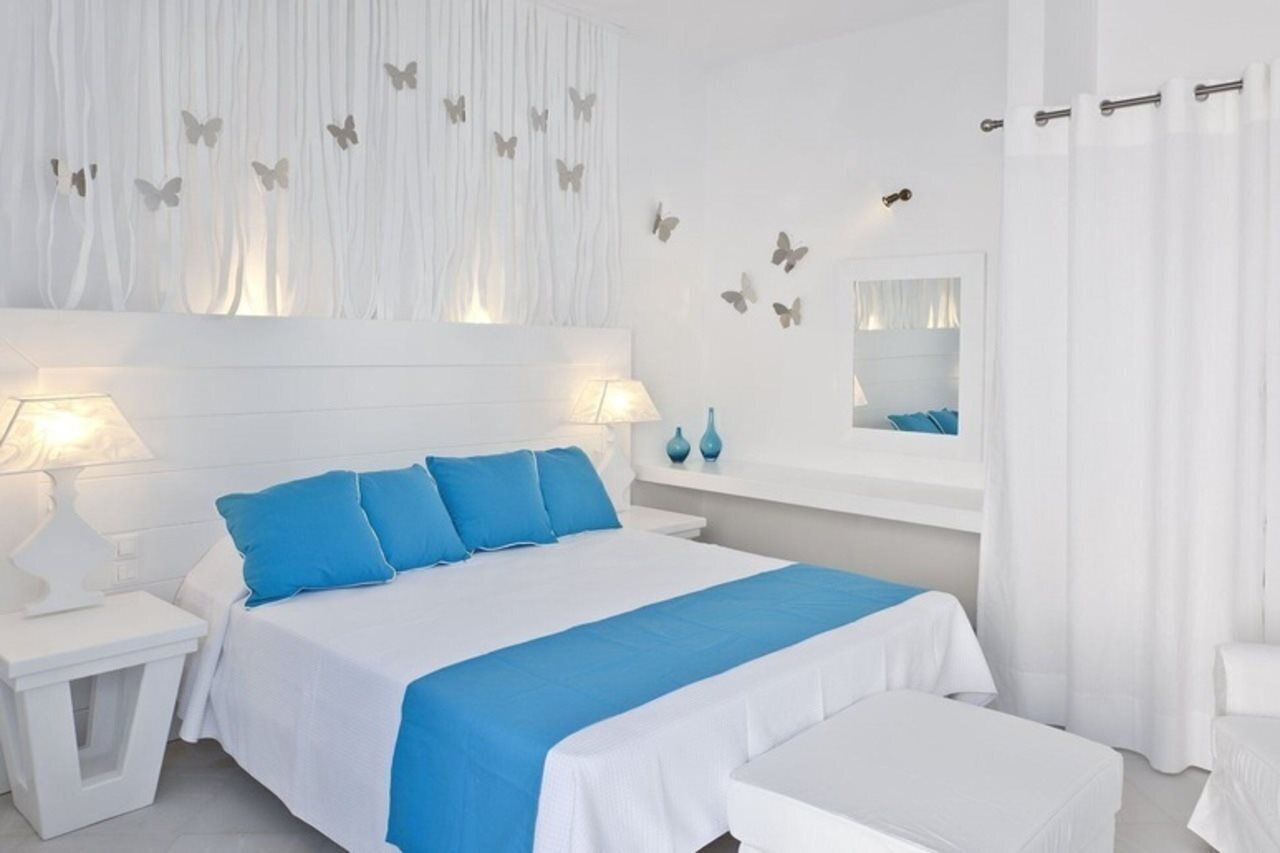 in-room safe, desk, free wifi, bed sheets