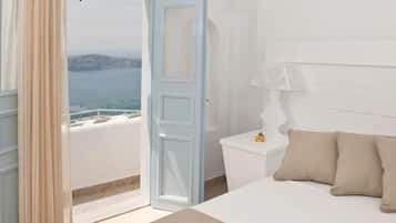 In-room safe, desk, free WiFi, bed sheets