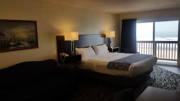 Blackout curtains, soundproofing, iron/ironing board, free WiFi