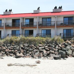 Exterior - Tradewinds Motel (Rockaway Beach)