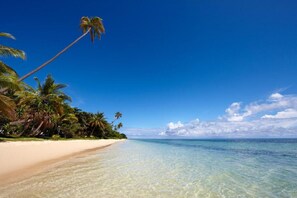 Private beach, white sand, beach cabanas, beach towels - Lomani Island Resort & Spa (Malolo Lailai Island)