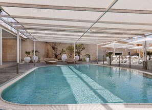Outdoor pool, pool umbrellas - The Herbert Eilat - All inclusive Plus (Eilat)