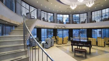 Lobby-Lounge