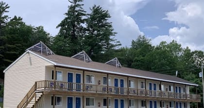 Lake George, Ny Travelodge