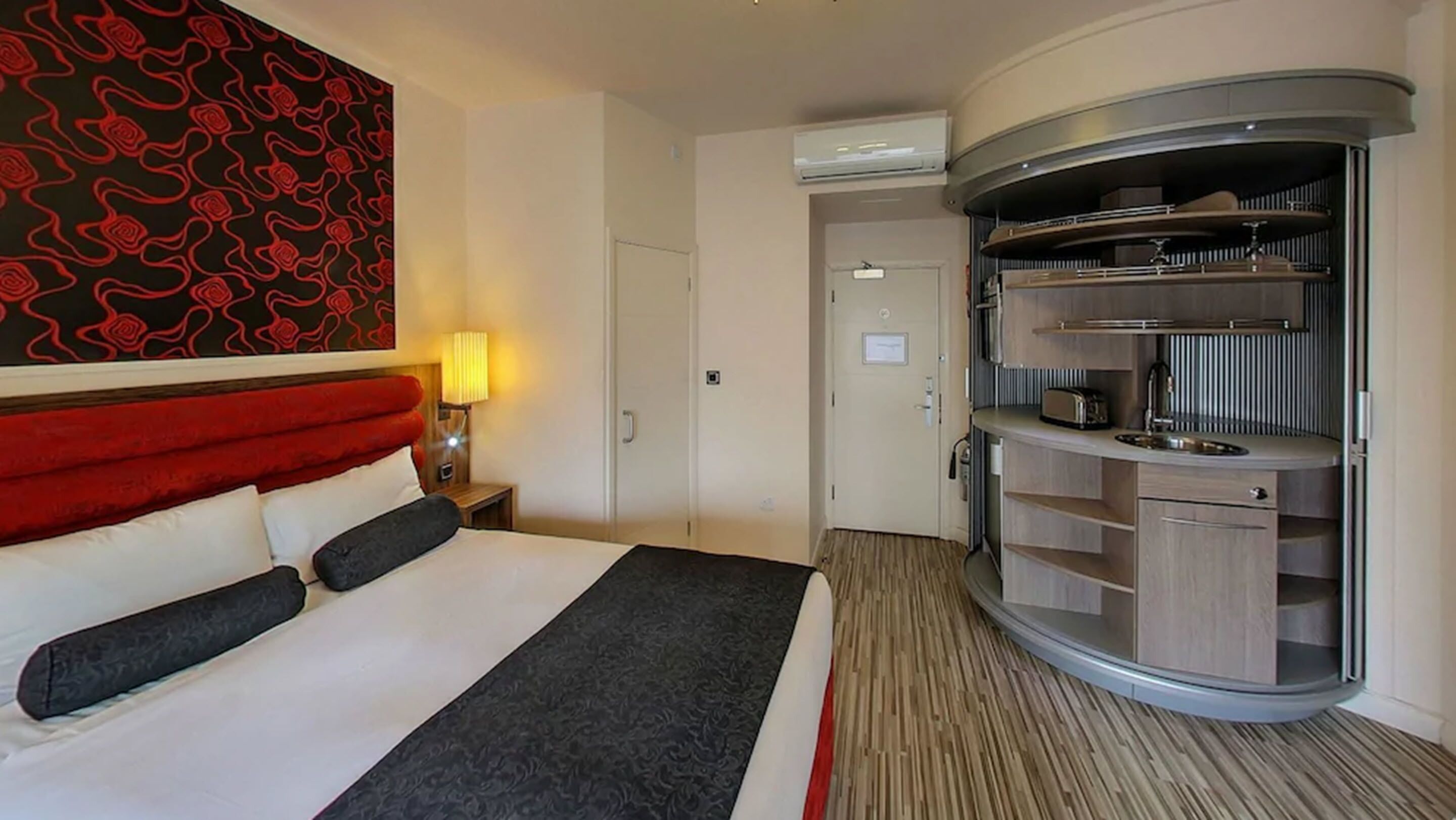 Foto - Simply Rooms & Suites