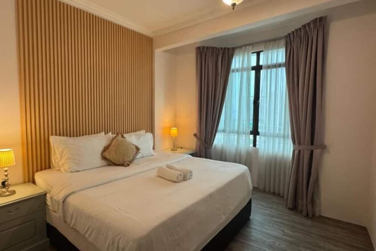 3 bedrooms, minibar, in-room safe, individually furnished