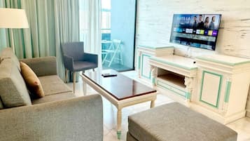 TV, fireplace, DVD player, ping pong