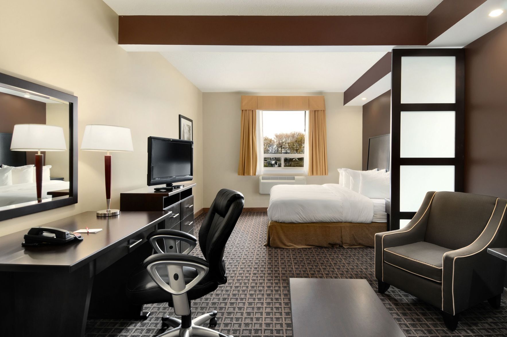 Premium bedding, pillowtop beds, minibar, individually furnished