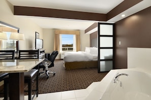 Efficiency, Suite, 1 King Bed, Non Smoking, Hot Tub | Premium bedding, pillowtop beds, minibar, individually furnished