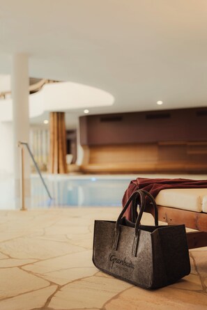 Couples treatment room(s), sauna, hot tub, steam room, body treatments - Hotel Granbaita Dolomites (Selva di Val Gardena)