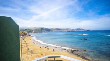 Estudio panorámico, terraza, vistas al mar | Vistas desde la habitación