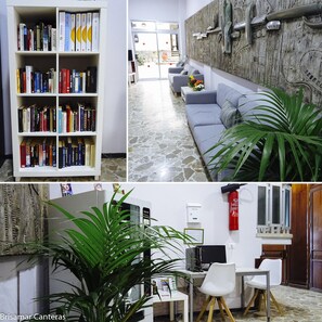 Lobby sitting area - Apartamentos Brisamar Canteras (Las Palmas de Gran Canaria)