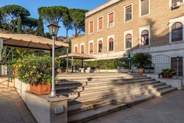 Vue depuis lâhĂ©bergement