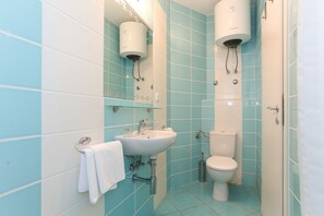 Studio Apartment, Terrace | Bathroom - Apartments & Rooms Buble (Trogir)
