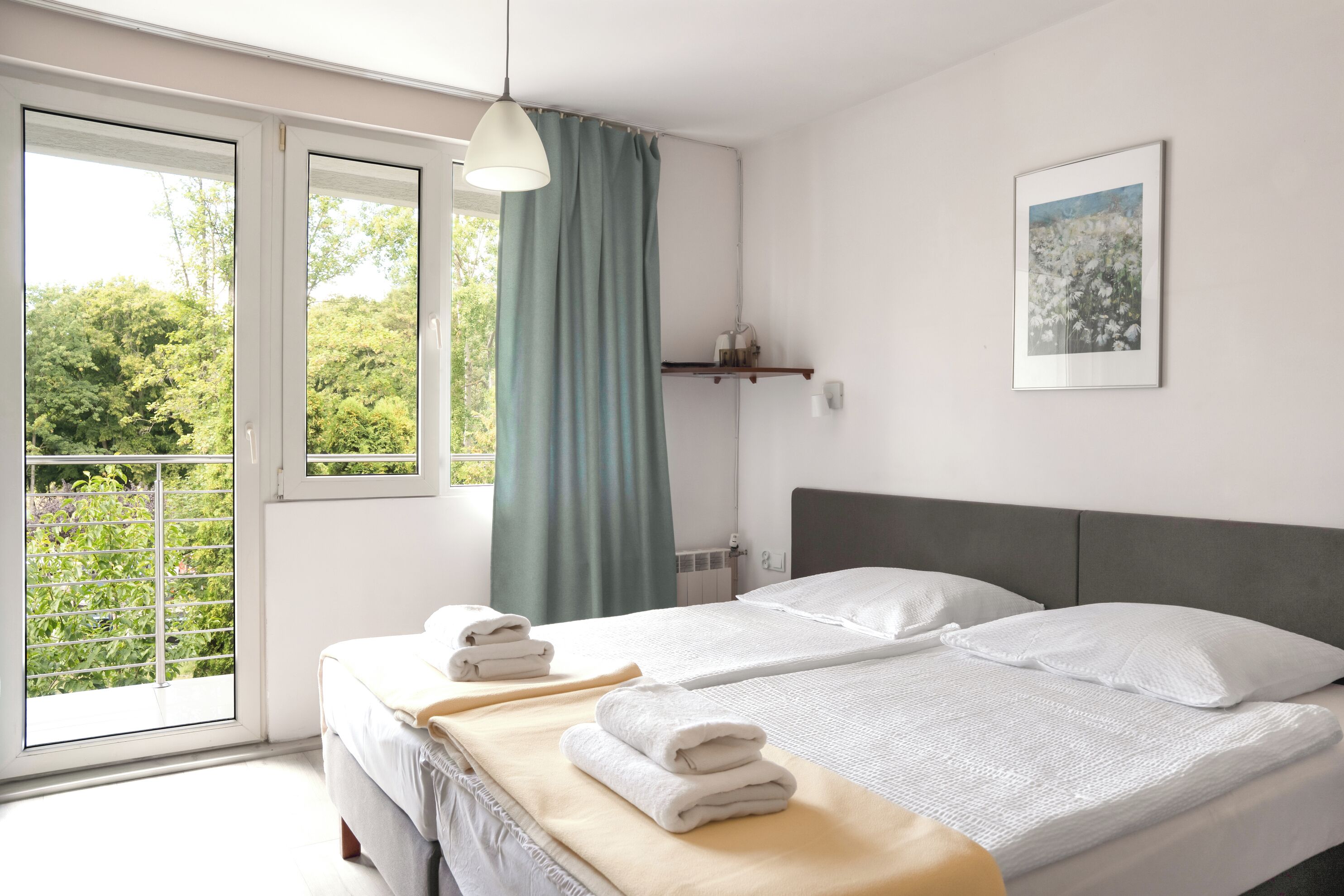 免费 WiFi、床单