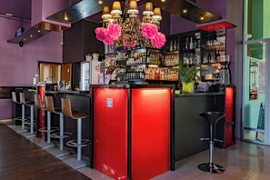 Bar (en el alojamiento)