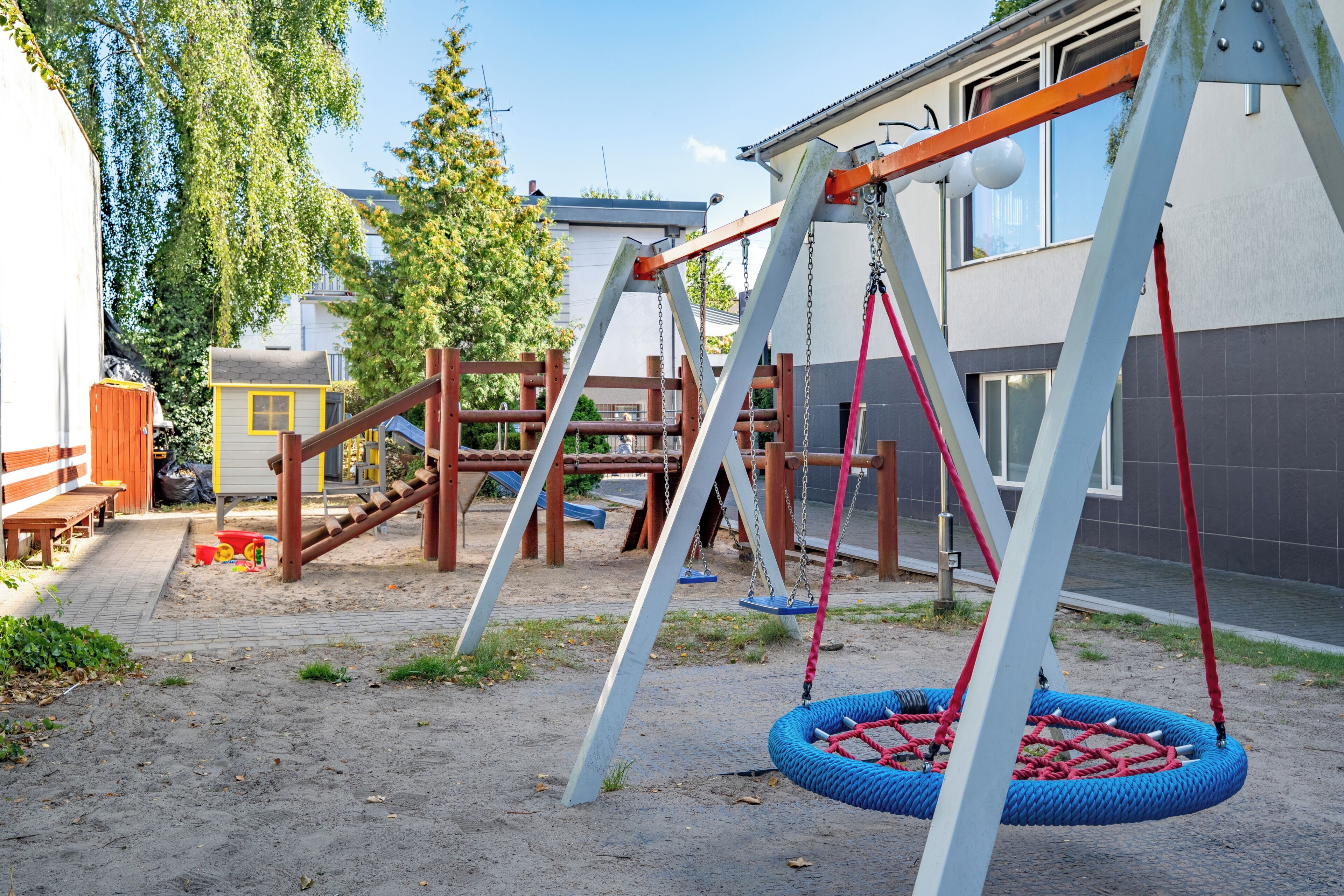 Children’s play area – outdoor