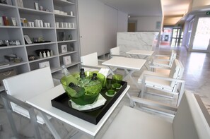 2 barer/lounger og bassengbar