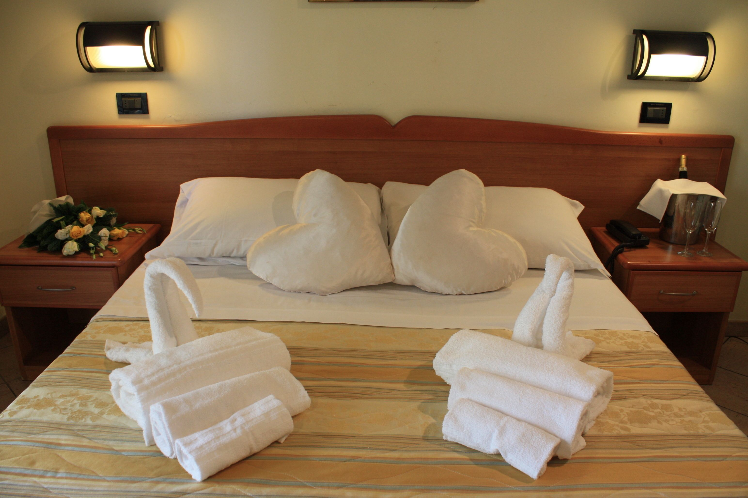 Doppel- oder Zweibettzimmer