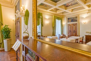 Breakfast area - Hotel Dei Macchiaioli (Florence)