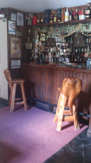 Bar (en el alojamiento)
