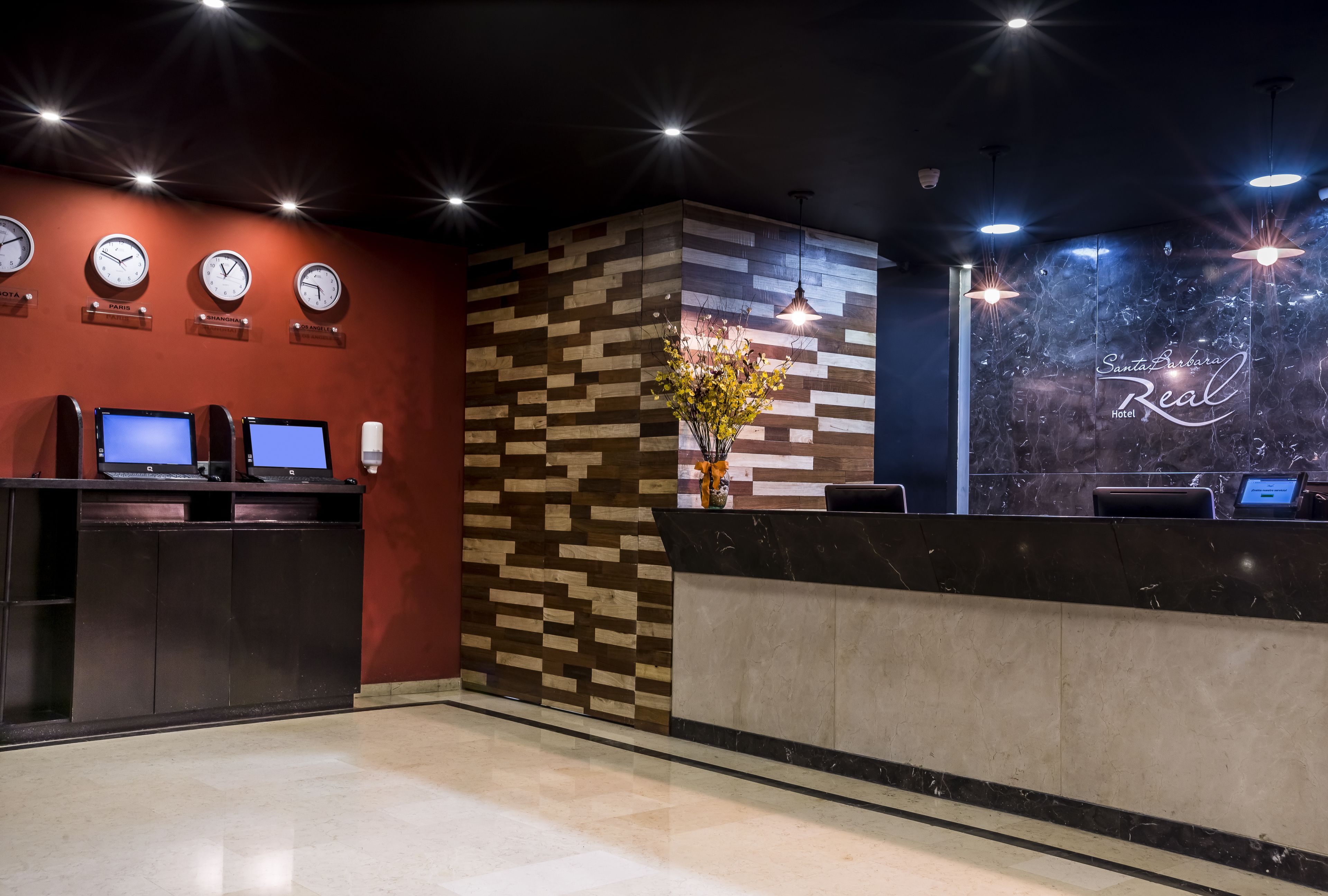 Foto - Hotel Santa Barbara Real