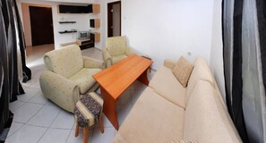 Standard Apartment | Minibar, in-room safe, desk, soundproofing