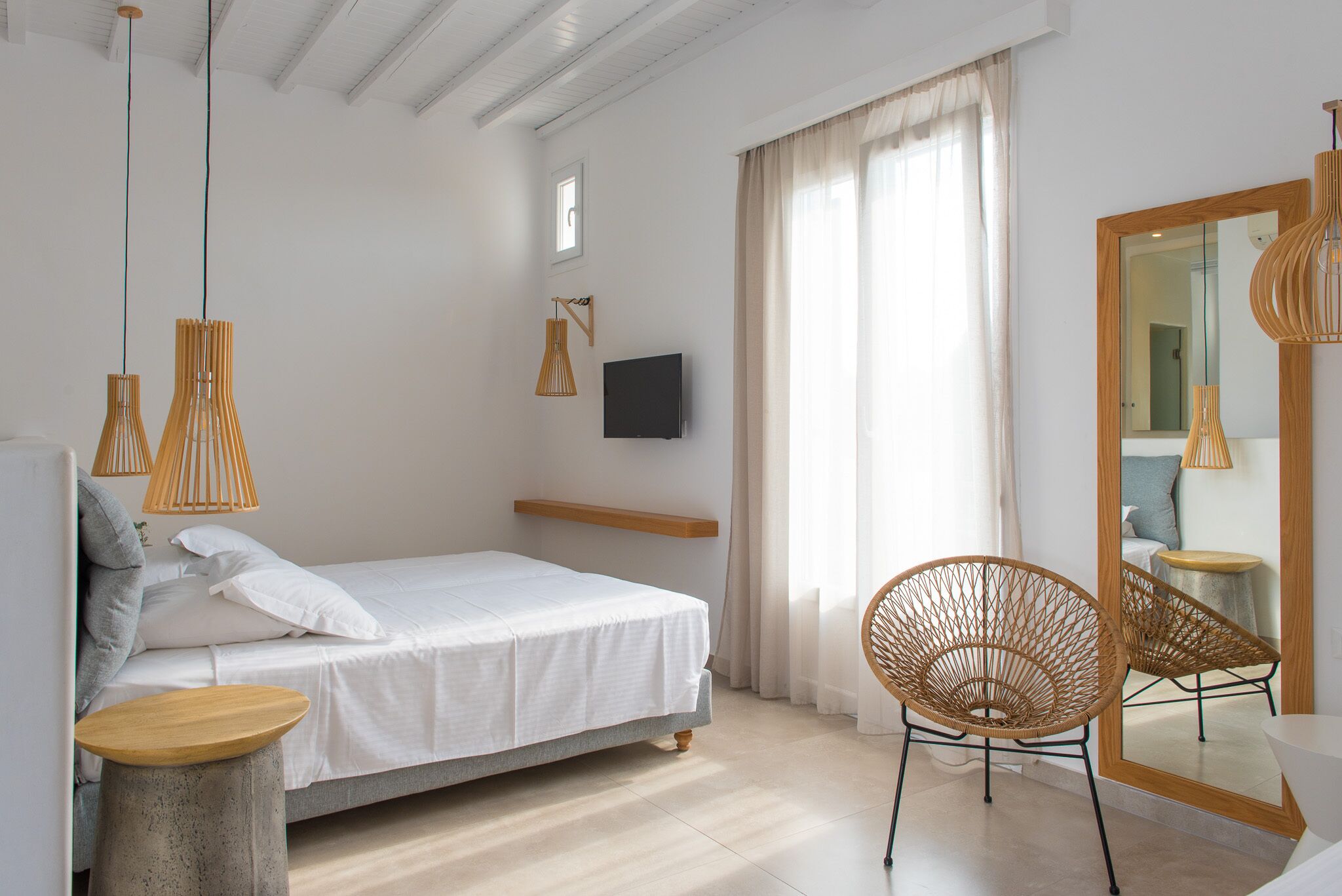 standard triple room | 1 bedroom, in-room safe, desk, free wifi