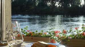 Breakfast area - La Chaîne d'Or (Les Andelys)