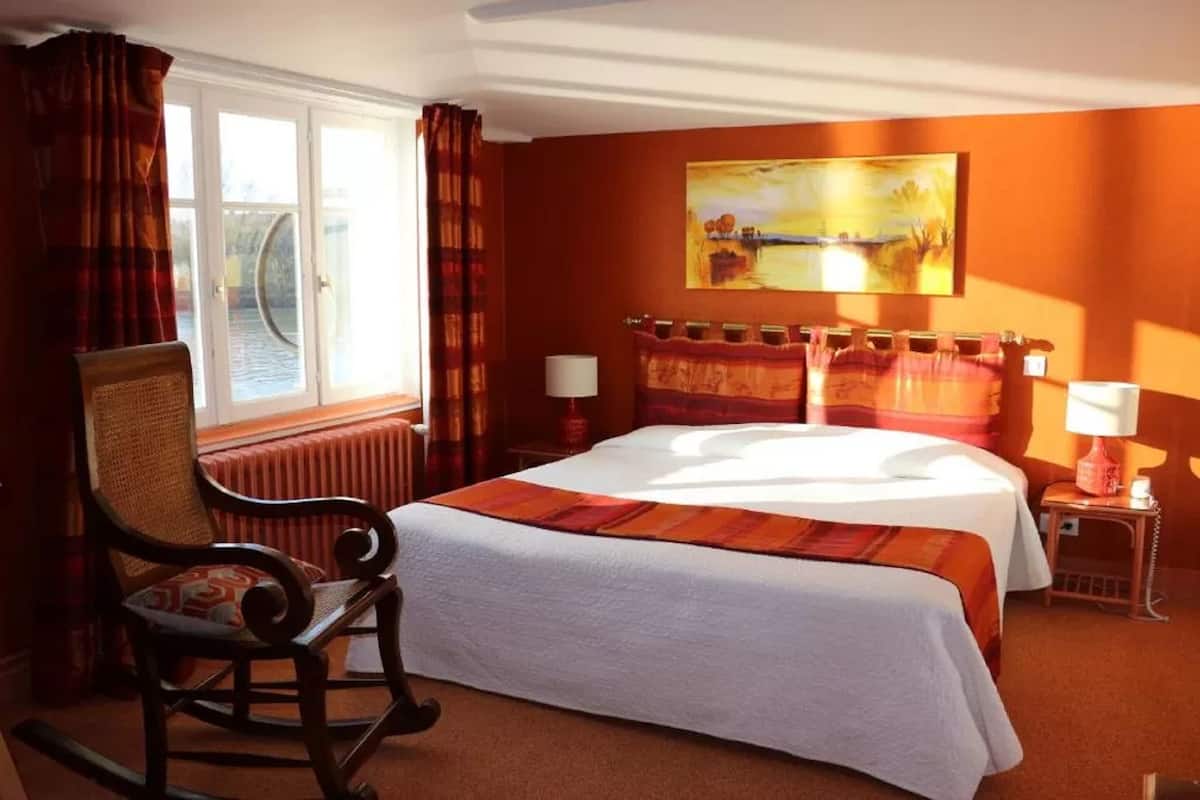 Junior suite, uitzicht op rivier | Individueel gedecoreerd, individueel gemeubileerd