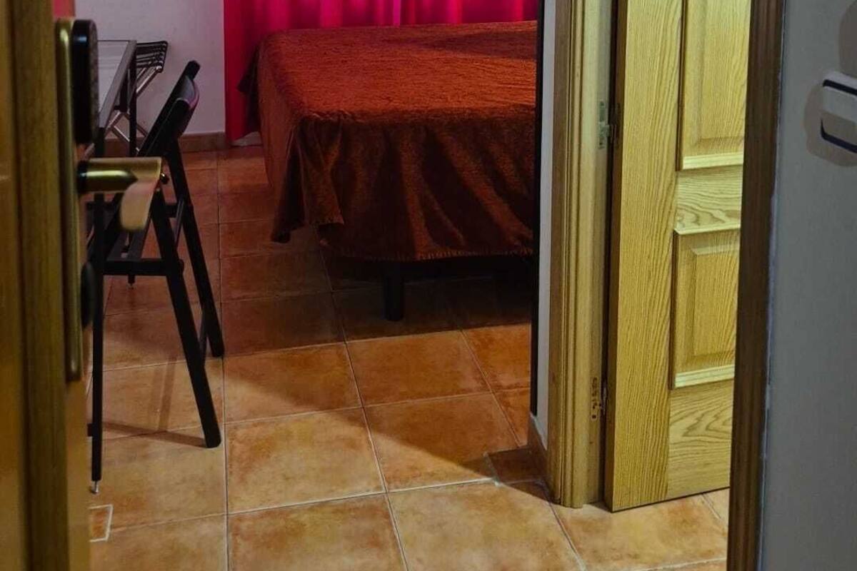 Dobbeltrom – comfort, privat bad (Exterior) | Minibar, safe på rommet, skrivebord og lydisolert