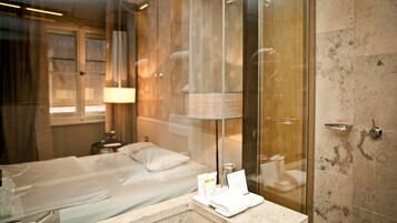 Premium bedding, minibar, in-room safe, desk