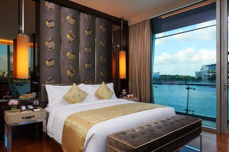 The Fullerton Bay Hotel - Image 54
