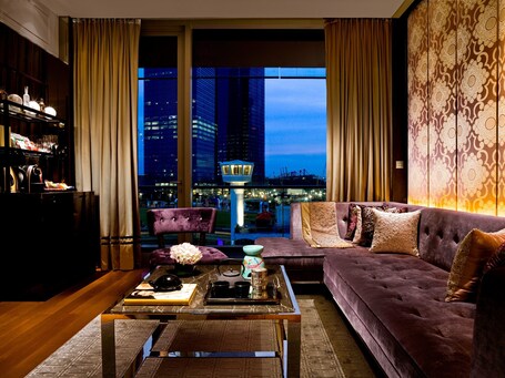 The Fullerton Bay Hotel - Image 27