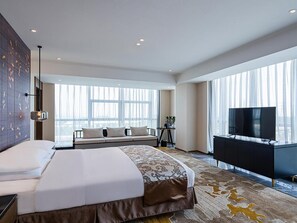 Premium bedding, Select Comfort beds, minibar, in-room safe - Grand Metropark Hotel Chongqing (Chongqing)