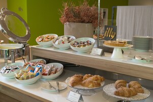 Daily buffet breakfast (EUR 10 per person)