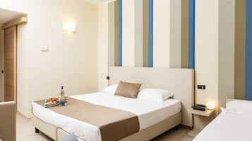 Junior Suite, 2 Bedrooms | Down comforters, minibar, in-room safe, individually furnished