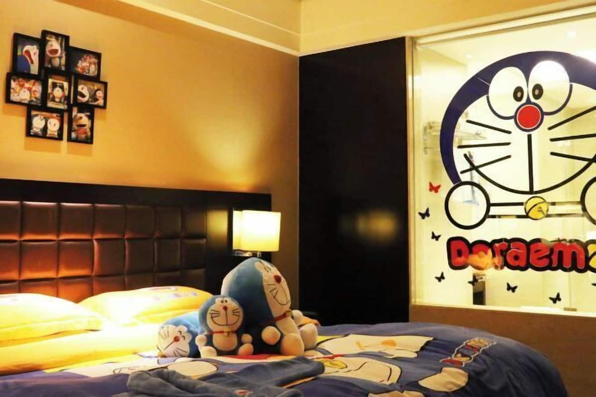 Minibar, in-room safe, soundproofing, free WiFi