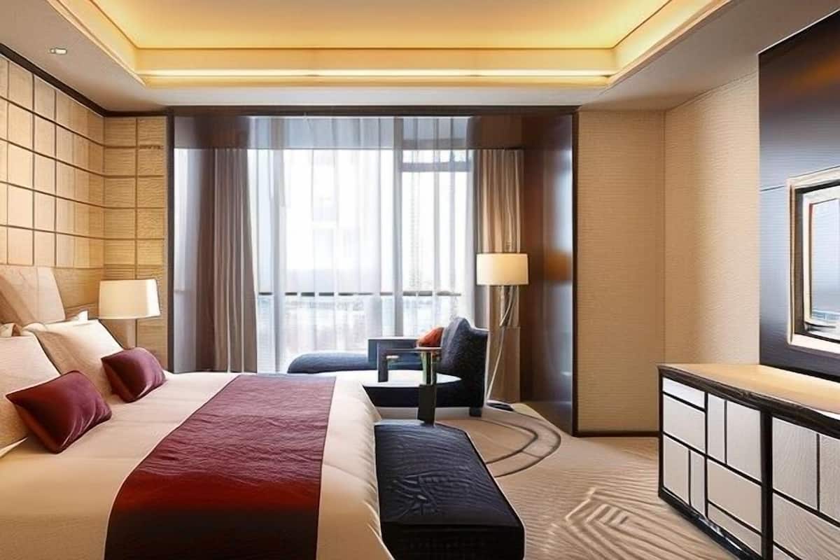 Minibar, in-room safe, soundproofing, free WiFi