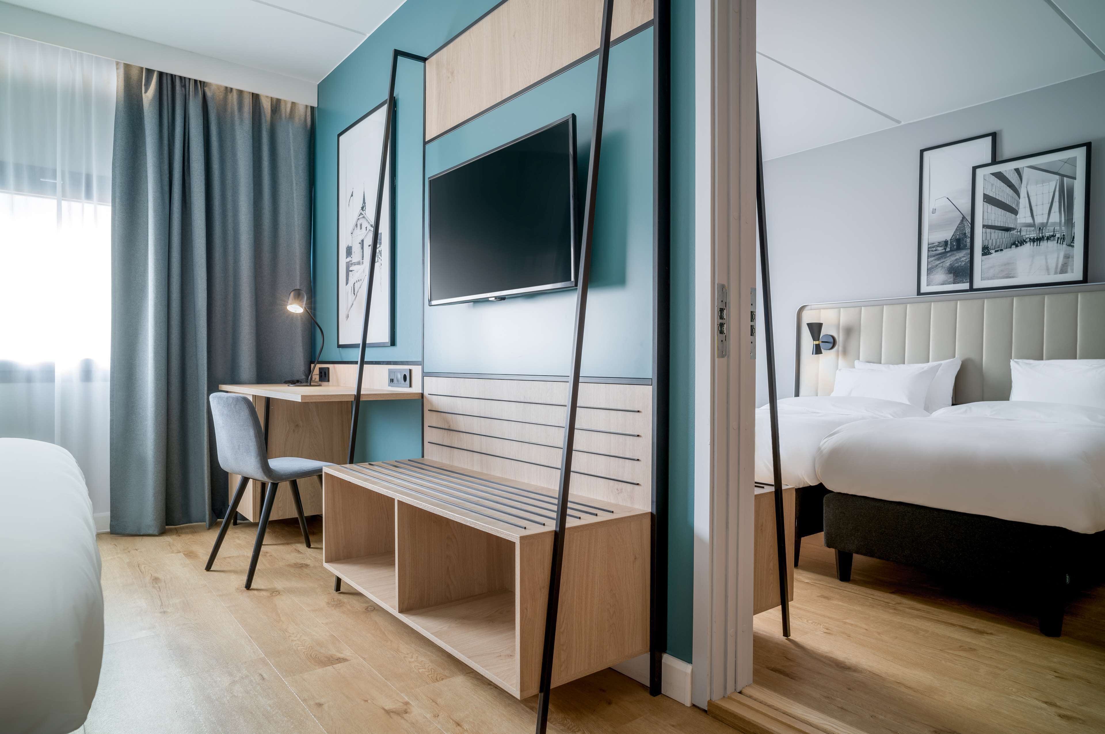 standard room | hypo-allergenic bedding, in-room safe, desk, soundproofing