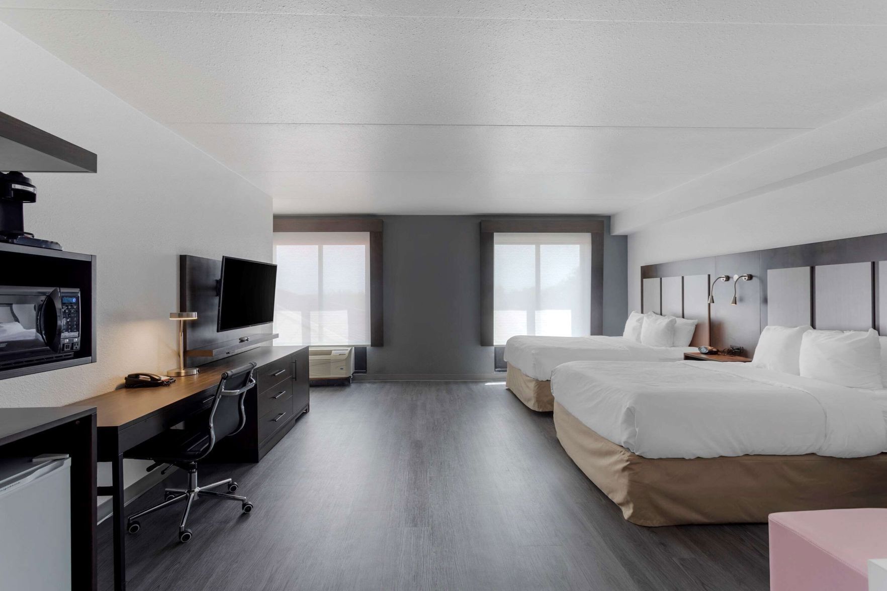 Premium bedding, pillow-top beds, in-room safe, desk