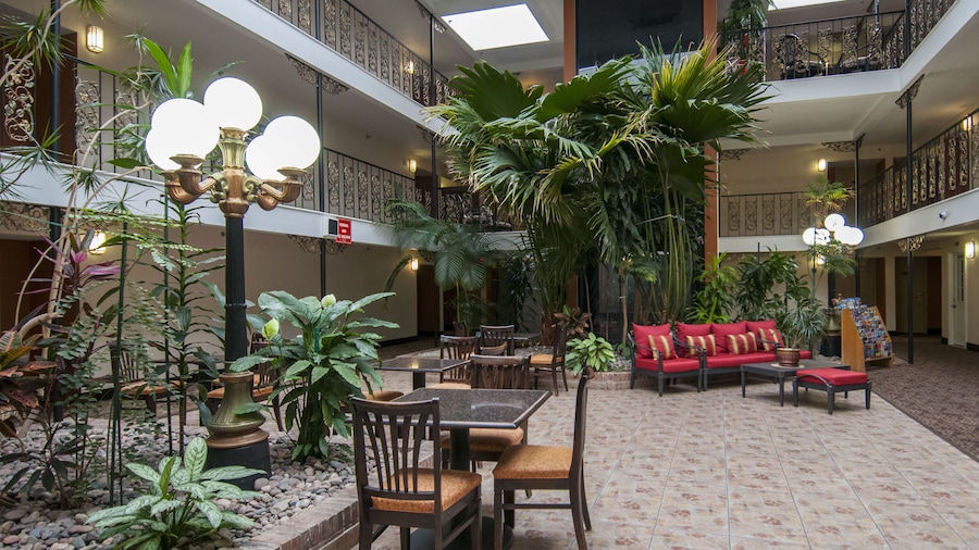 Governor's Suites Hotel Oklahoma City Airport Area