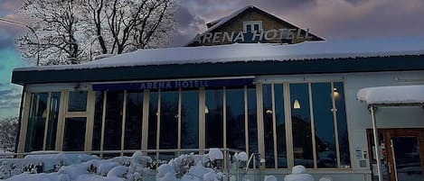 Esterni