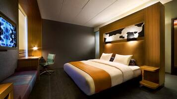 1 bedroom, minibar, in-room safe, desk