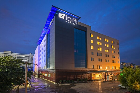 Front of property - evening/night - Aloft Bengaluru Whitefield (Bengaluru)