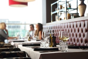 Breakfast, lunch and dinner served