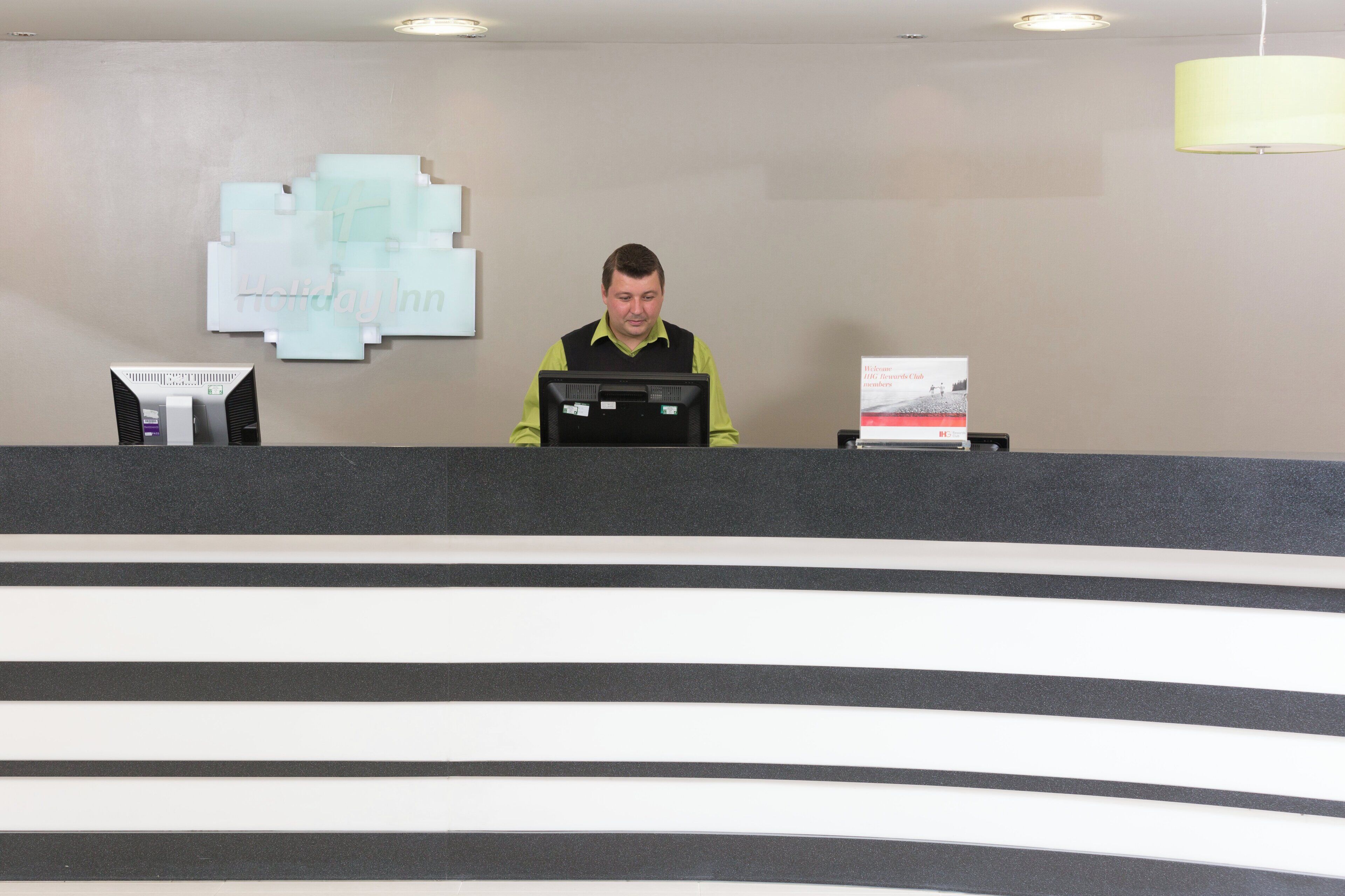 Photo - Holiday Inn Manchester-Media City UK by IHG