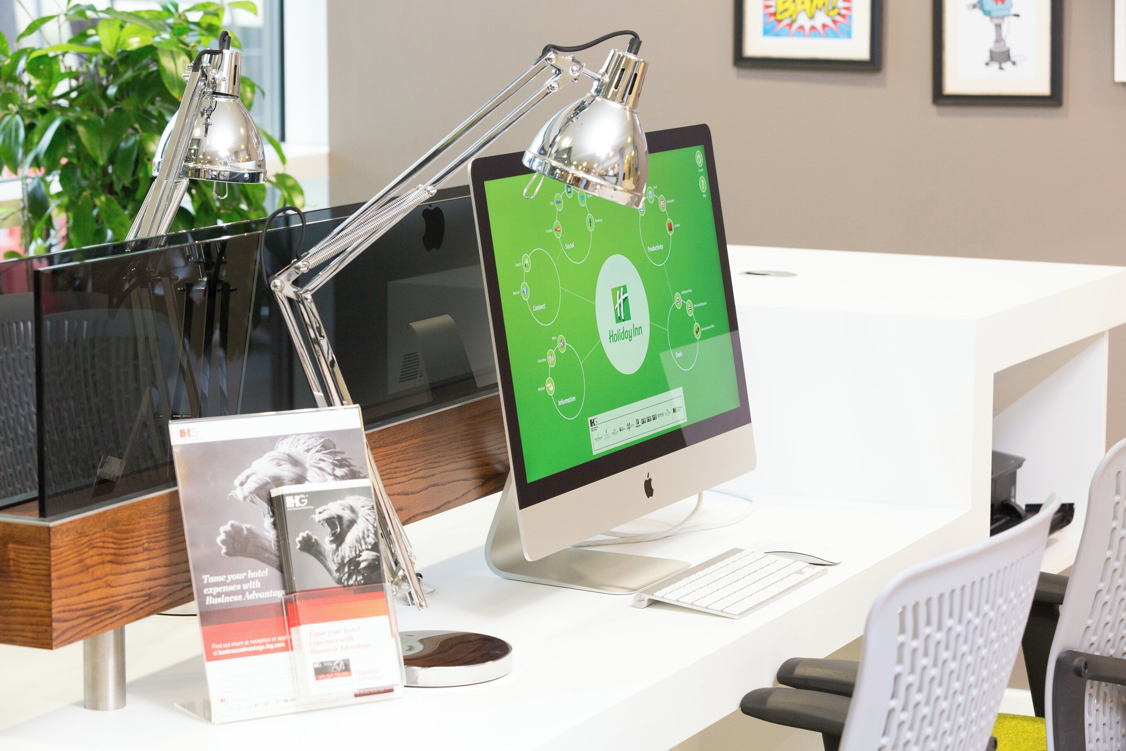Photo - Holiday Inn Manchester-Media City UK by IHG