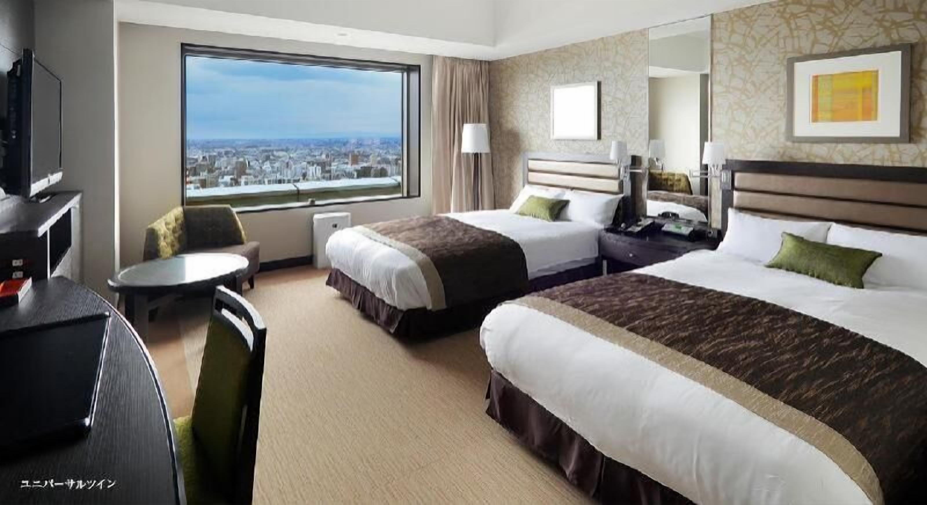 Down comforters, minibar, in-room safe, desk