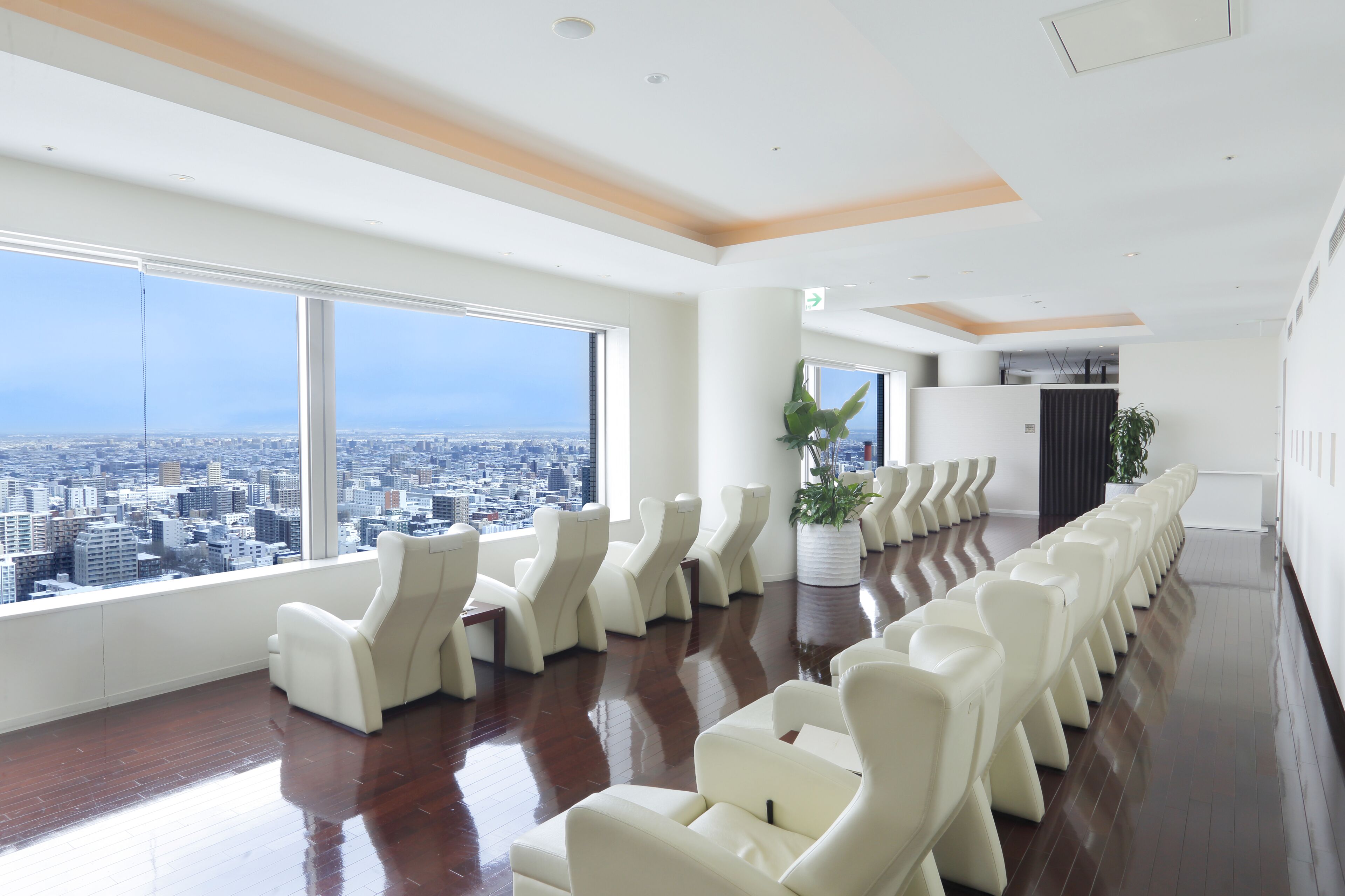 sauna, hot tub, hot springs/mineral springs, body treatments